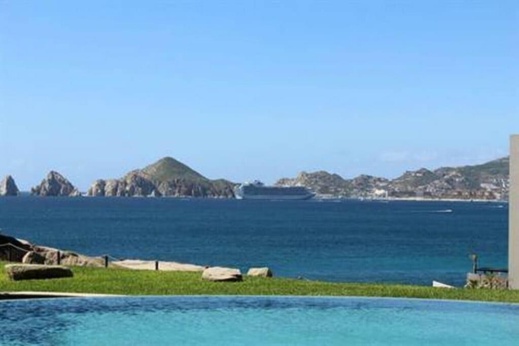 Oceanfront Penthouse, 2 Masters, 2 Baths, Kitchen! Appartement Cabo San Lucas Buitenkant foto